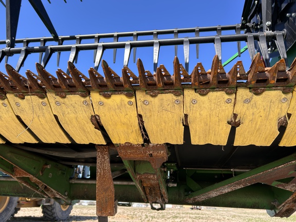 2022 John Deere RD40F Header Combine