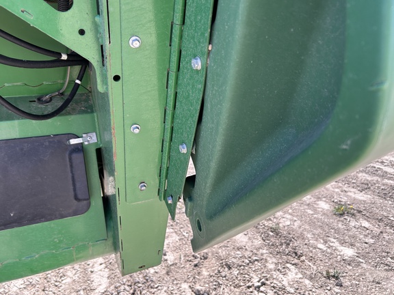 2022 John Deere RD40F Header Combine
