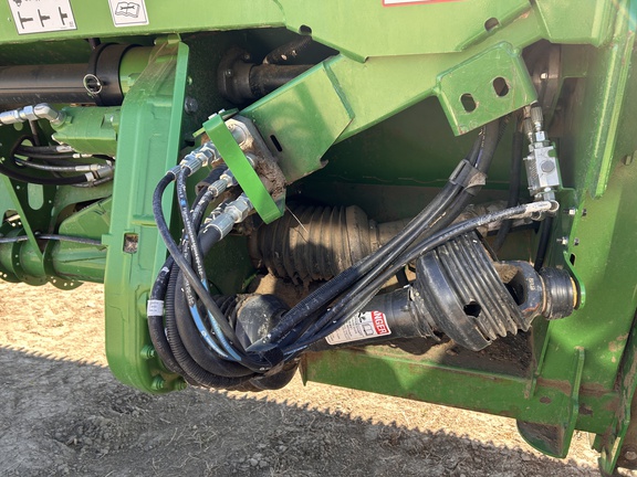 2022 John Deere RD40F Header Combine