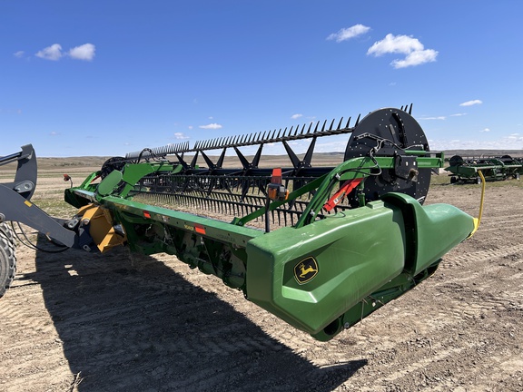 2022 John Deere RD40F Header Combine