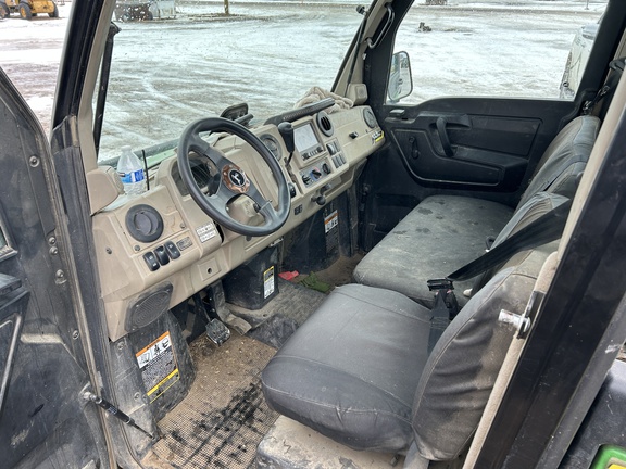 2022 John Deere XUV 835R ATV