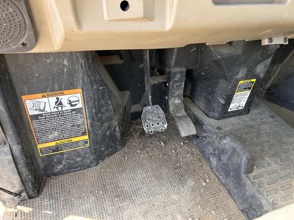 2022 John Deere XUV 835R ATV