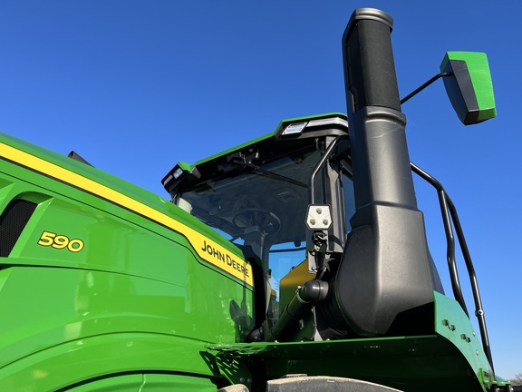 2025 John Deere 9R 590 Tractor 4WD