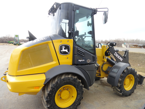 2021 John Deere 324L Compact Utility Loader