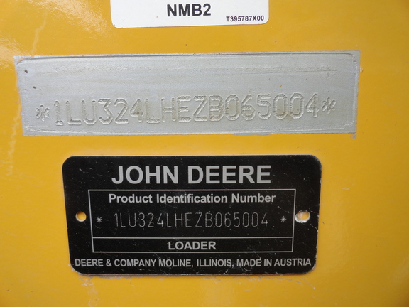 2021 John Deere 324L Compact Utility Loader