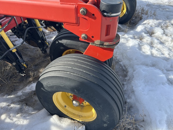 2012 Bourgault 3710 Air Seeder