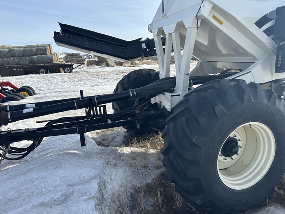 2012 Bourgault 3710 Air Seeder