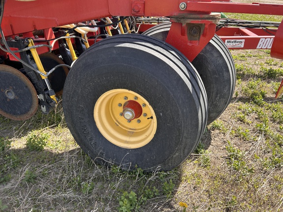 2012 Bourgault 3710 Air Seeder