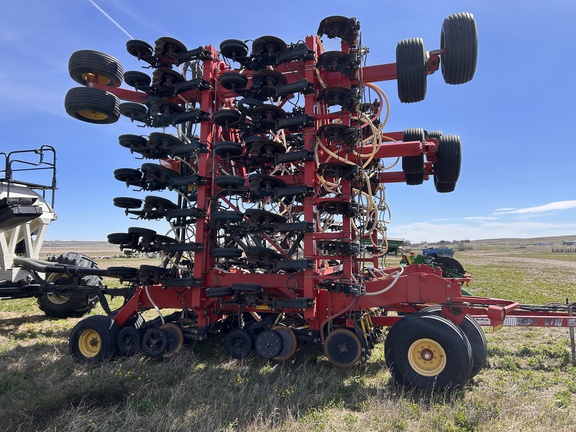 2012 Bourgault 3710 Air Seeder