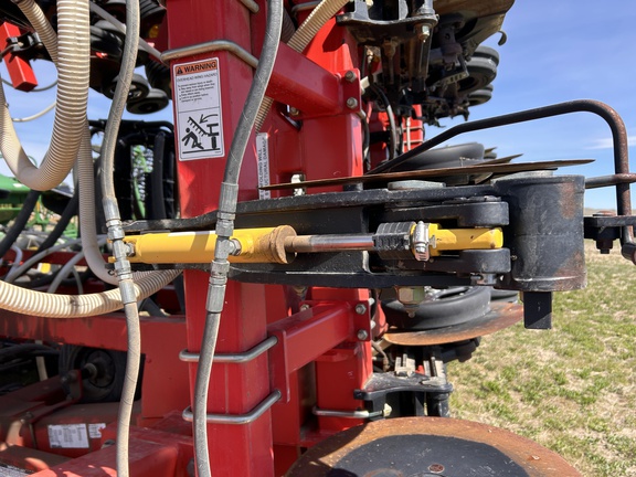 2012 Bourgault 3710 Air Seeder