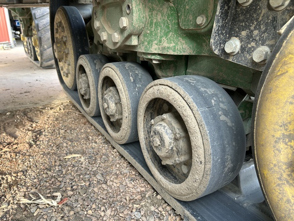 2021 John Deere 8RX 410 Tractor Rubber Track