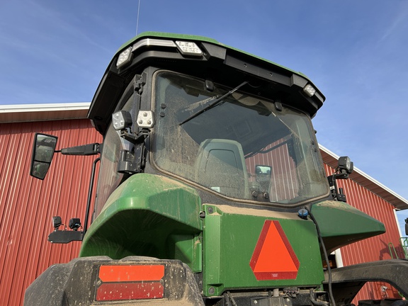 2021 John Deere 8RX 410 Tractor Rubber Track