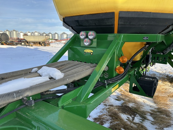 2021 John Deere 1830 Air Seeder
