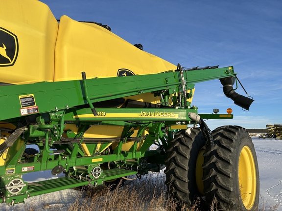 2021 John Deere 1830 Air Seeder