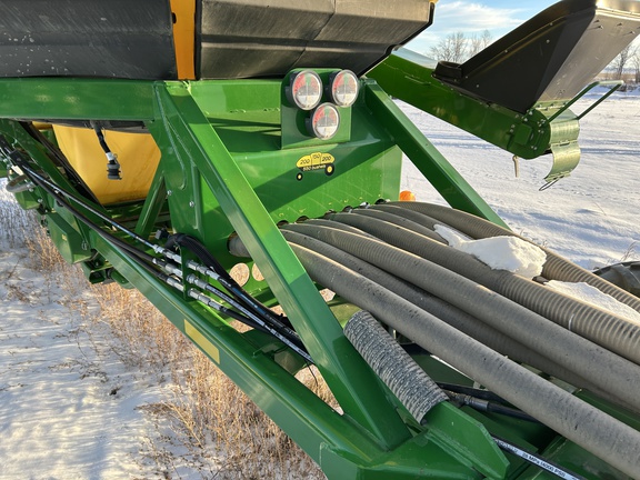 2021 John Deere 1830 Air Seeder