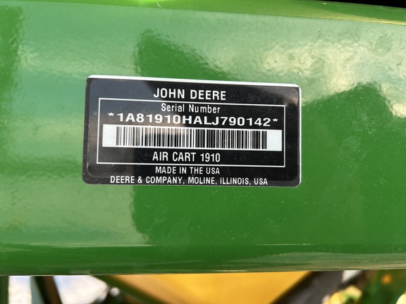 2021 John Deere 1830 Air Seeder