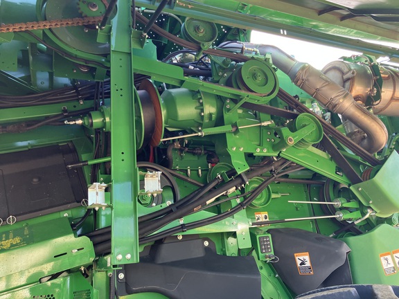 2025 John Deere S7 700 Combine