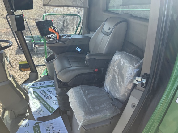 2025 John Deere S7 700 Combine