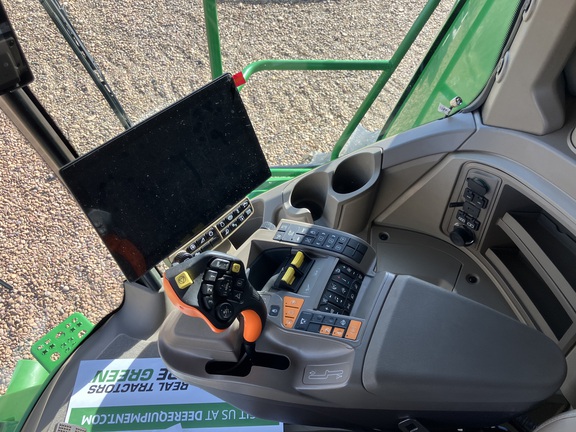 2025 John Deere S7 700 Combine