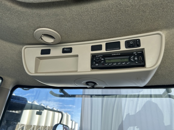 2012 John Deere 9560RT Tractor Rubber Track