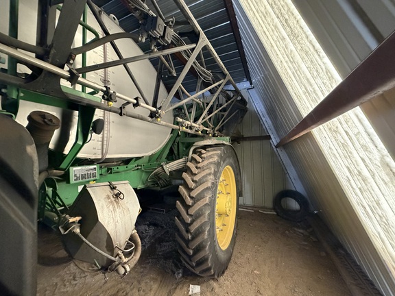 2013 John Deere 4940 Sprayer/High Clearance