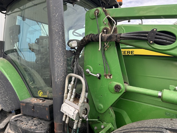 2012 John Deere 7230R Tractor