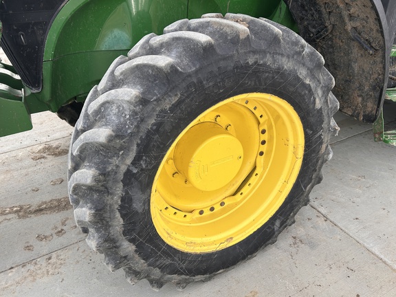 2012 John Deere 7230R Tractor