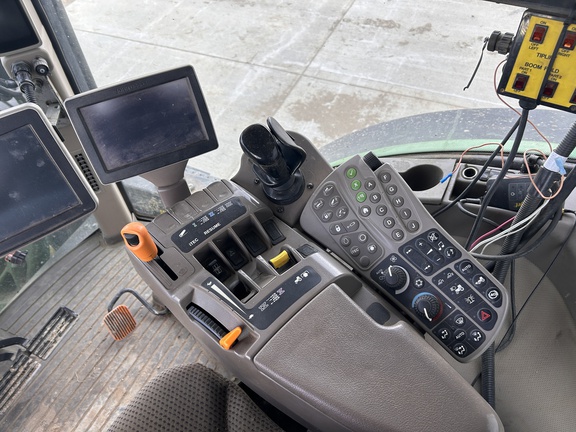 2012 John Deere 7230R Tractor