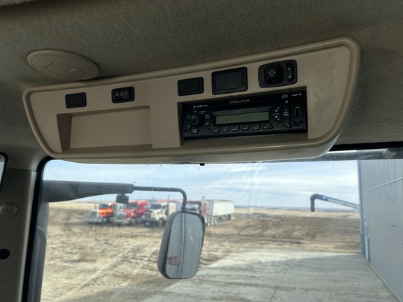 2012 John Deere 7230R Tractor