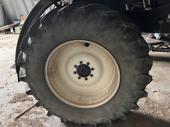 2013 New Holland SP.240F Sprayer/High Clearance