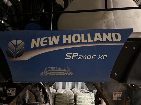 2013 New Holland SP.240F Sprayer/High Clearance
