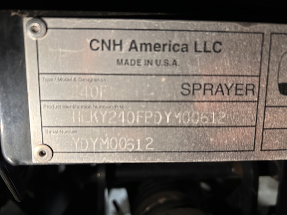 2013 New Holland SP.240F Sprayer/High Clearance