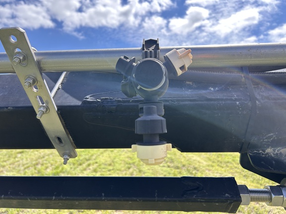 2013 New Holland SP.240F Sprayer/High Clearance