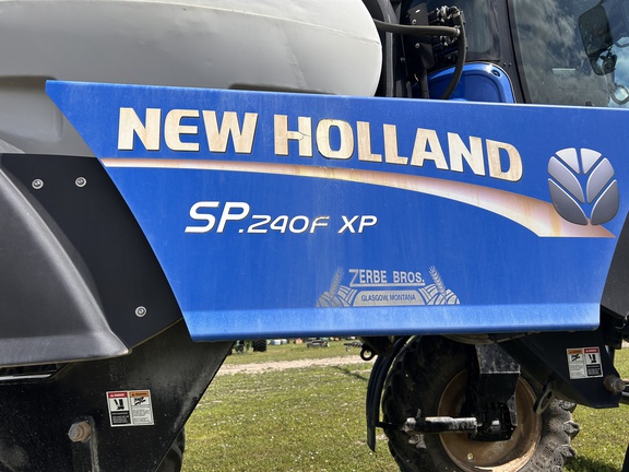 2013 New Holland SP.240F Sprayer/High Clearance