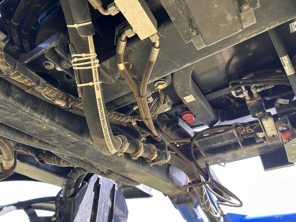 2013 New Holland SP.240F Sprayer/High Clearance