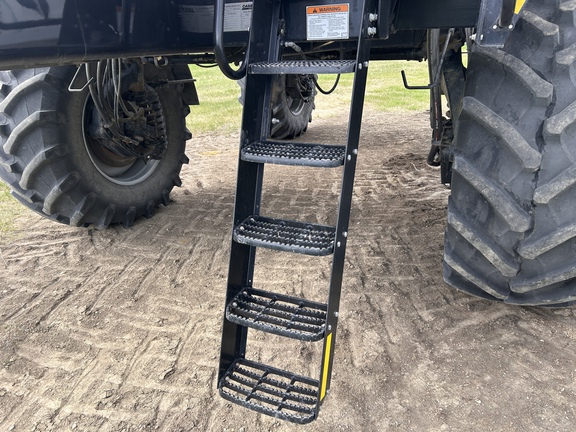 2015 Case IH Patriot 4440 Sprayer/High Clearance