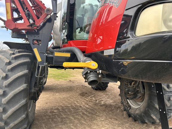 2015 Case IH Patriot 4440 Sprayer/High Clearance