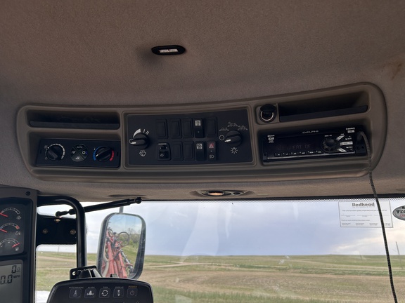 2015 Case IH Patriot 4440 Sprayer/High Clearance