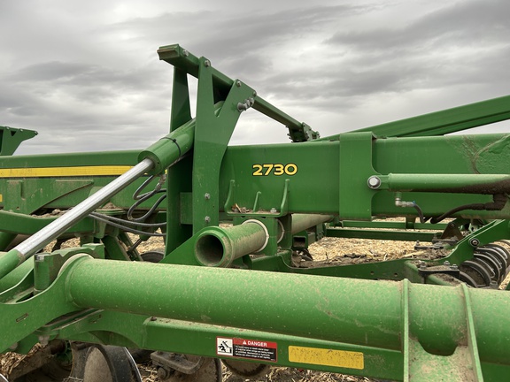 2015 John Deere 2730 Disk Ripper