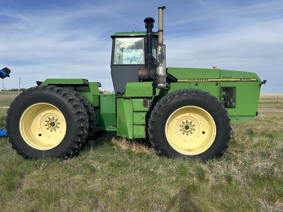 1996 John Deere 8770 Tractor 4WD