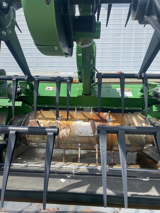 2023 John Deere RD40F Header Combine