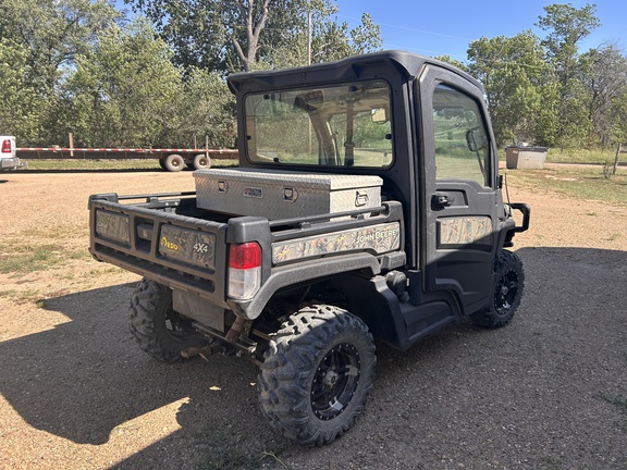 2019 John Deere XUV 835R ATV