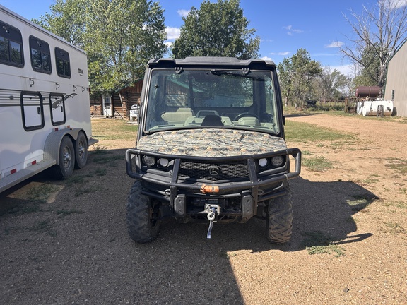 2019 John Deere XUV 835R ATV