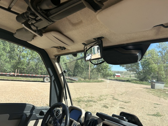 2019 John Deere XUV 835R ATV