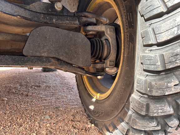 2020 John Deere XUV 835M ATV