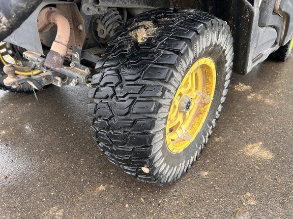 2023 John Deere XUV 835R ATV