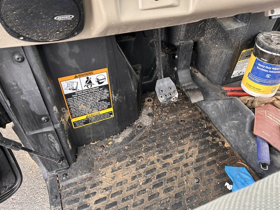 2023 John Deere XUV 835R ATV