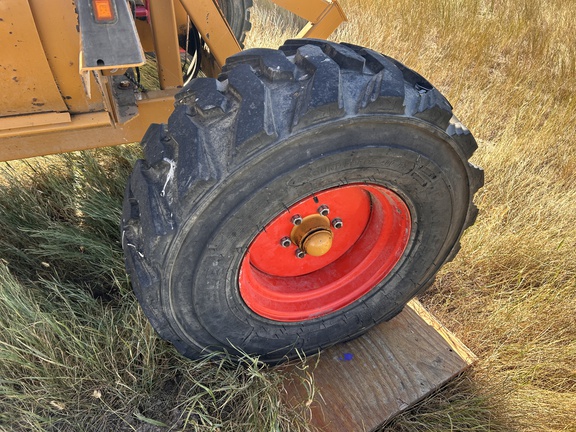 2022 Haybuster 2660 Bale Processor
