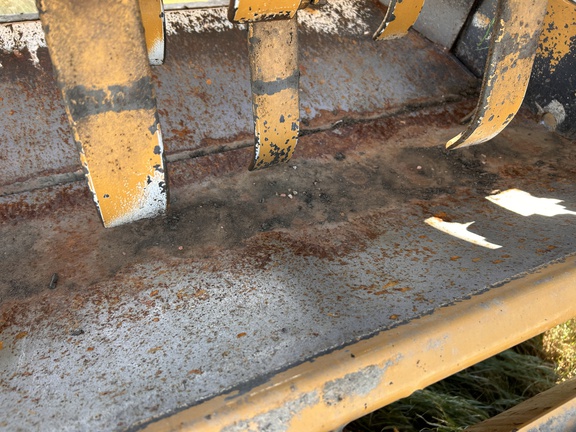 2022 Haybuster 2660 Bale Processor