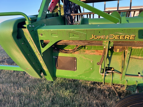 2017 John Deere 640FD Header Combine